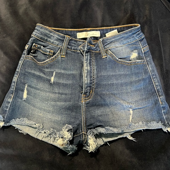 Kancan Jean Shorts Size Small 0-1 - Picture 1 of 4